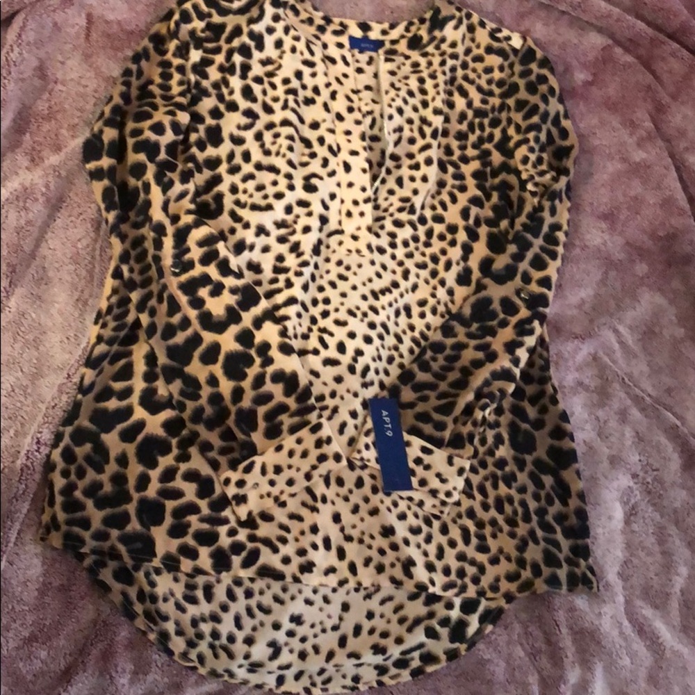 APT. 9 Cheetah/Leopard Print Flowy Top